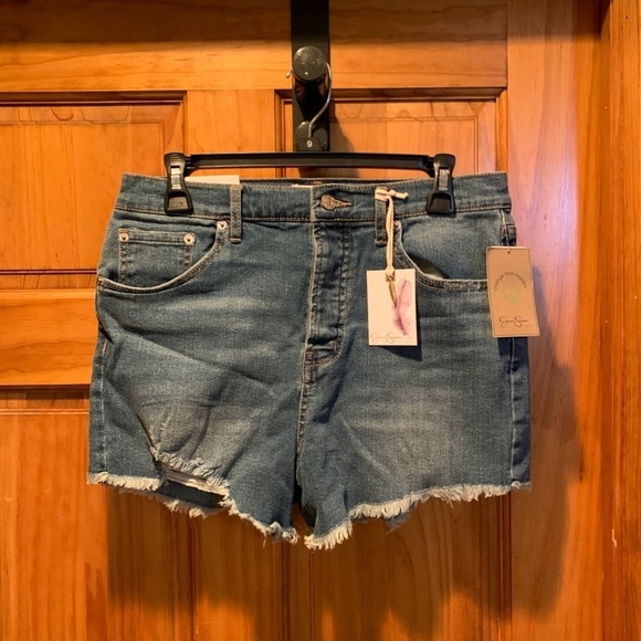 Jessica Simpson Infinite High Waist Shorts size 30 NWT - Picture 2 of 7